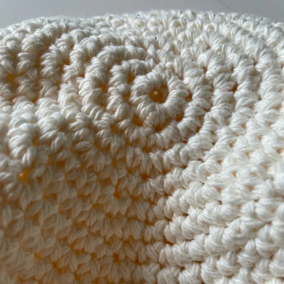 NEW FINAL SALE Off White Crochet Bucket Hat - Picture 5 of 6